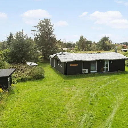 Gorgeous In With Wifi Holiday home Lokken