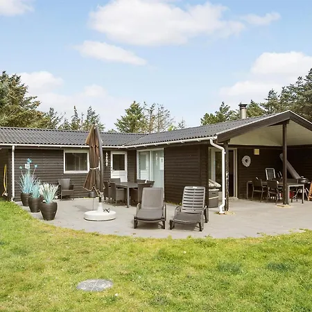 Holiday home Gorgeous In With Wifi Lokken